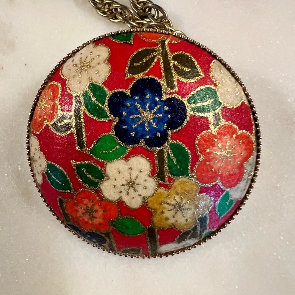 Vintage Floral Enamel Pendant Necklace